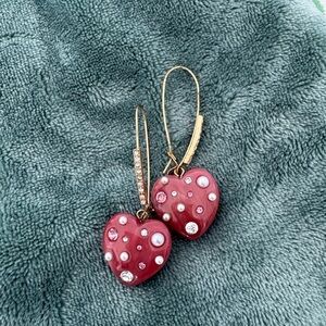 Betsey Johnson heart earrings